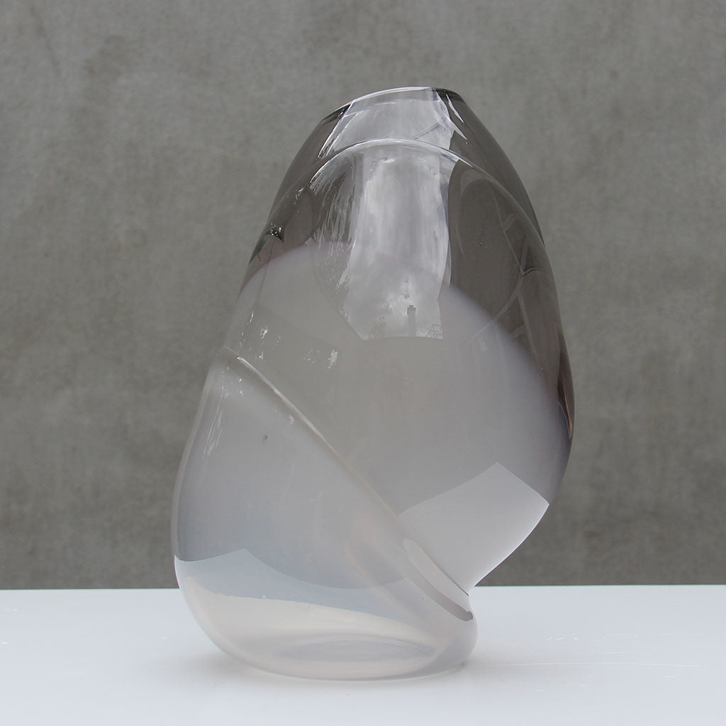 Glass Vase INTINGO V#11